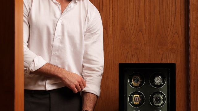 Time in Motion: The Art of Watch Winders for Luxury Timepieces